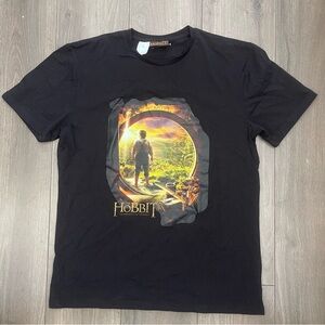 The hobbit the shire graphic t-shirt adult size medium